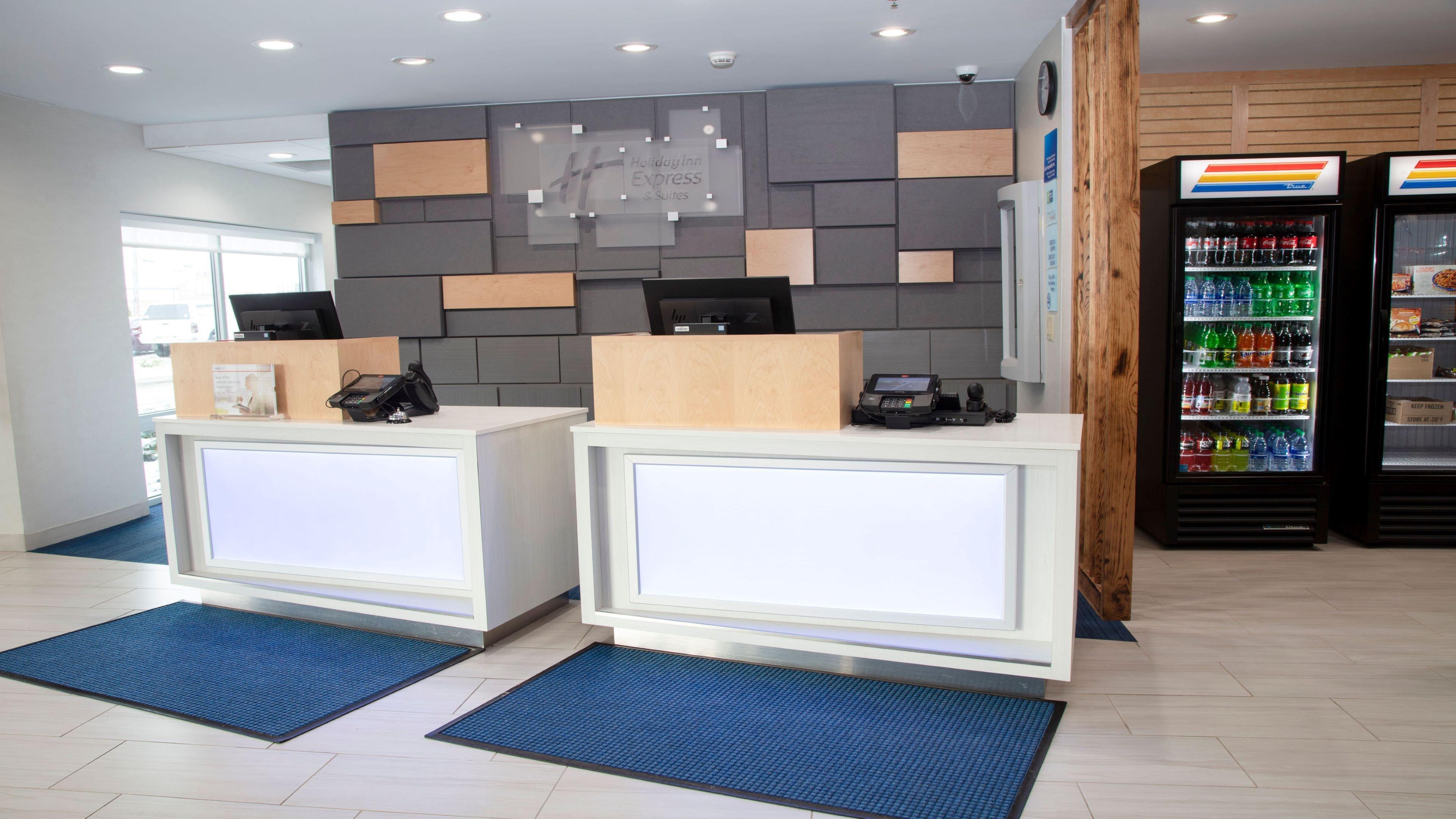 Holiday Inn Express & Suites - Marion By Ihg Buitenkant foto